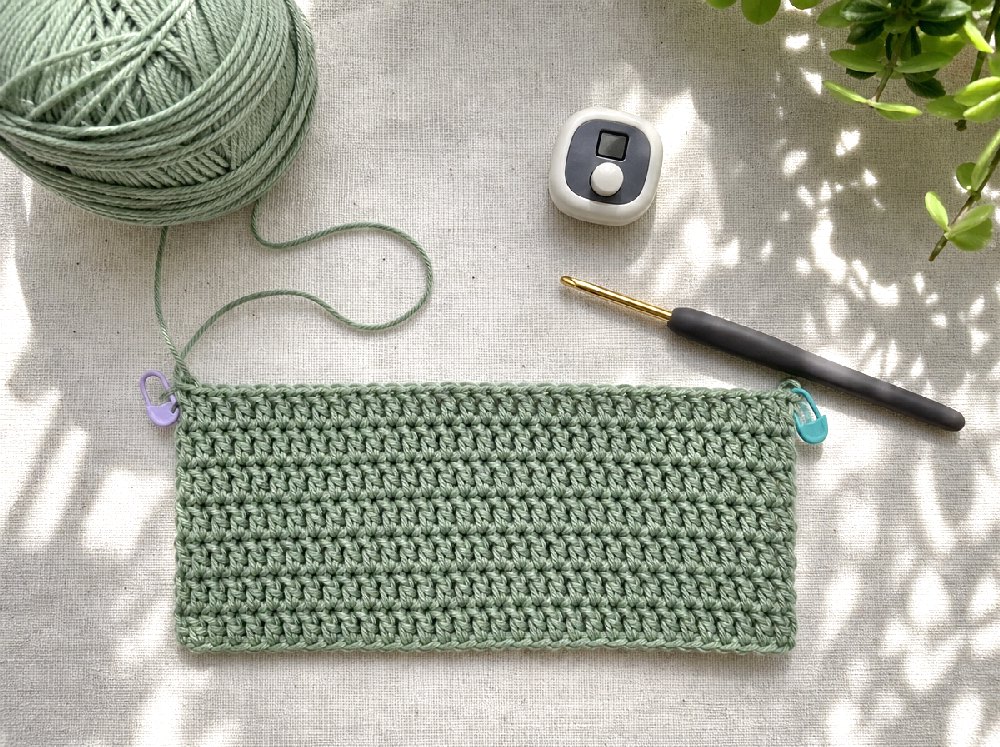 How to Keep Crochet Edges Straight